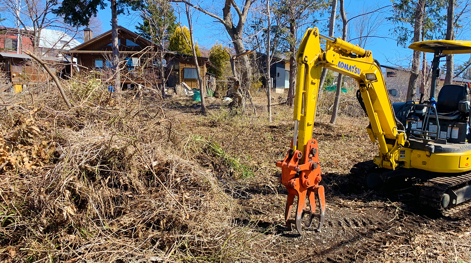 所有地の伐採作業